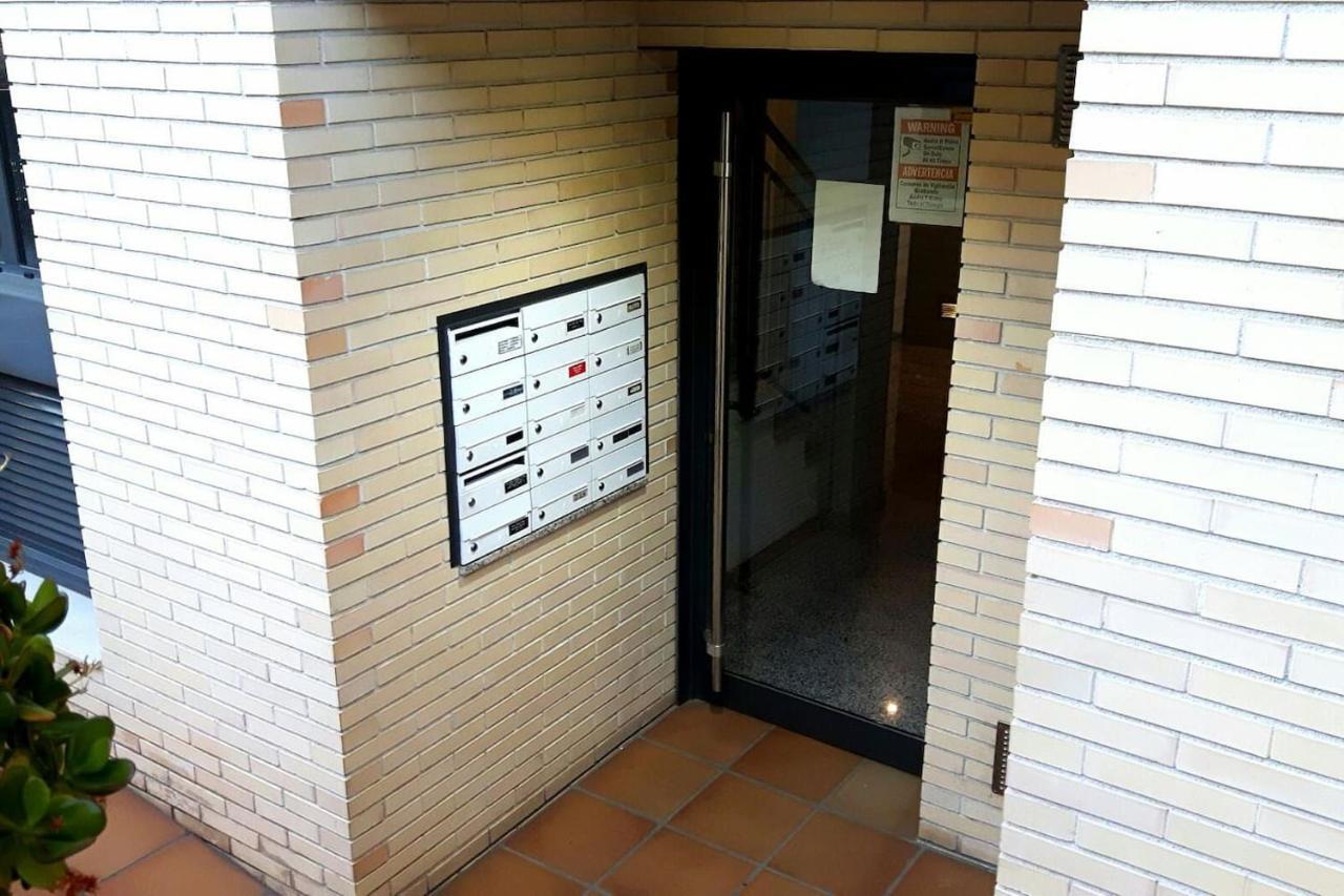 Apartamento En Blanes Con Piscina Y Parking Lägenhet Exteriör bild